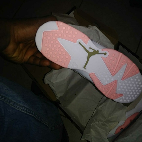 Jordans - Picture 4 of 5